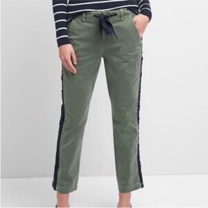 GAP Side Stripe Girlfriend Chino Pants Size 8